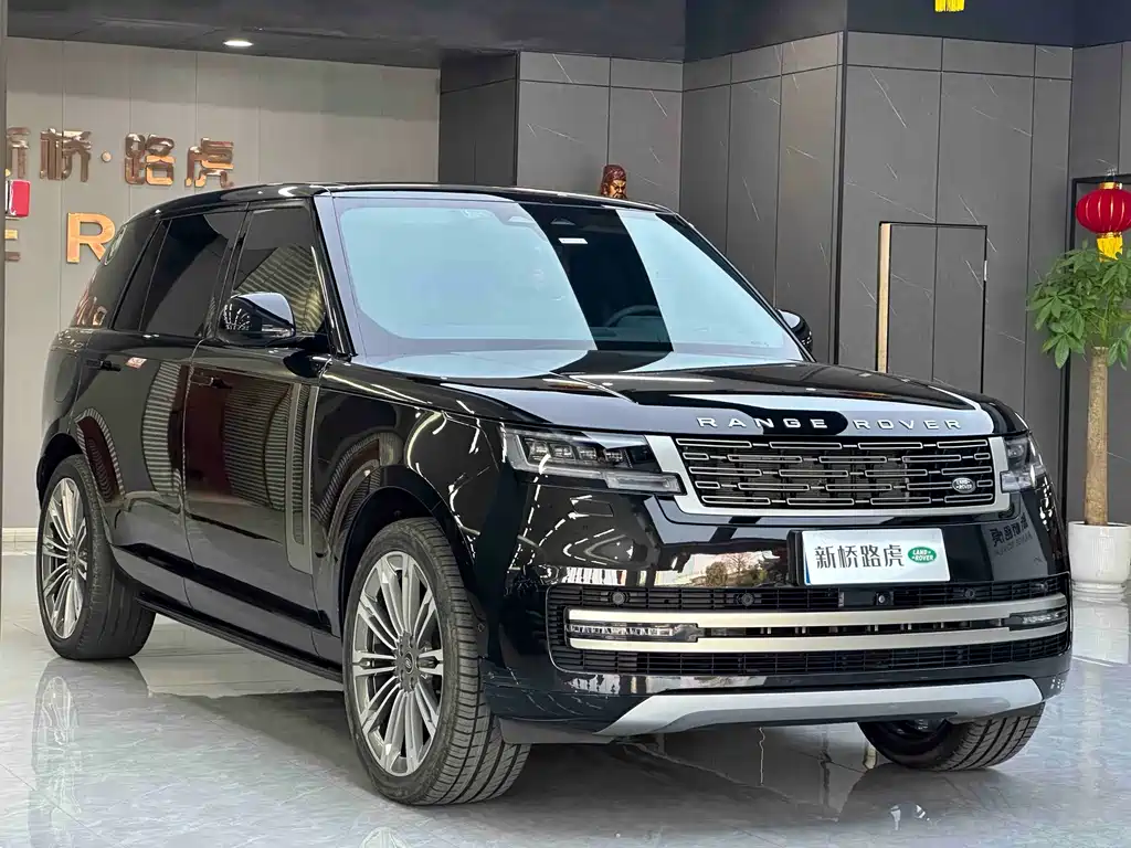 Range Rover 2023 facelift 3.0 L6 400PS Extended Edition купить на сайте DeffCars