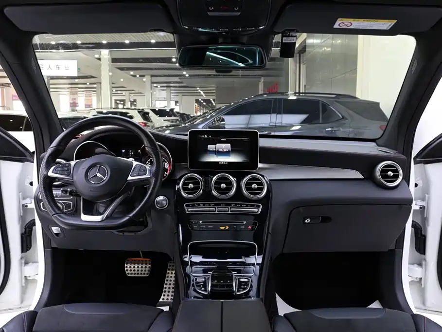 Mercedes-Benz GLC AMG 2017 AMG GLC 43 4MATIC купить на сайте DeffCars
