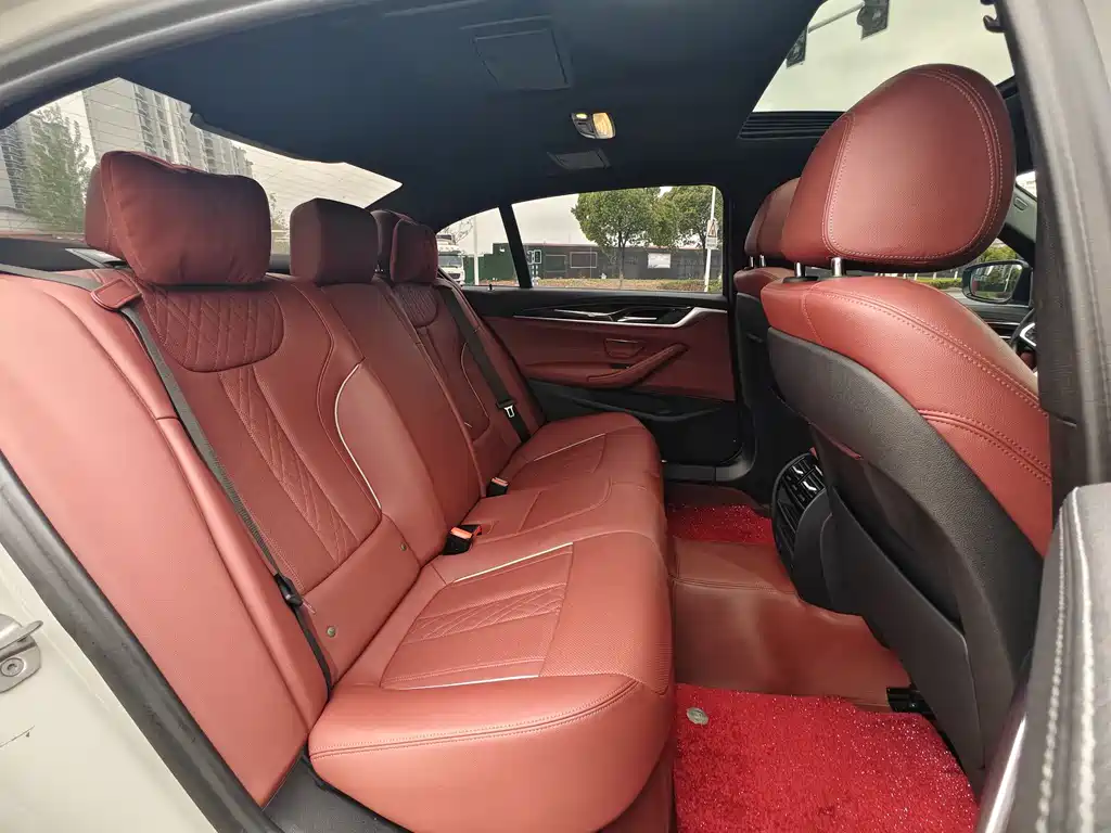 BMW 5 Series 2022 525Li M Sports Package купить на сайте DeffCars
