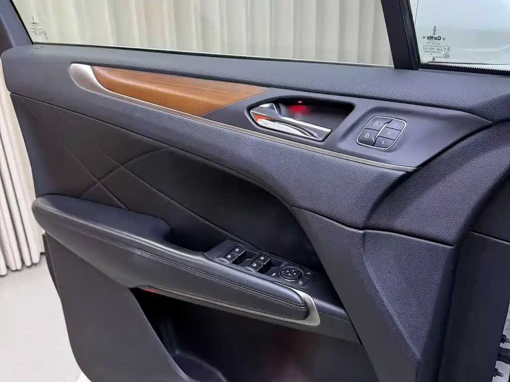 Lincoln MKC 2014 2.0T four-wheel drive premium version купить на сайте DeffCars