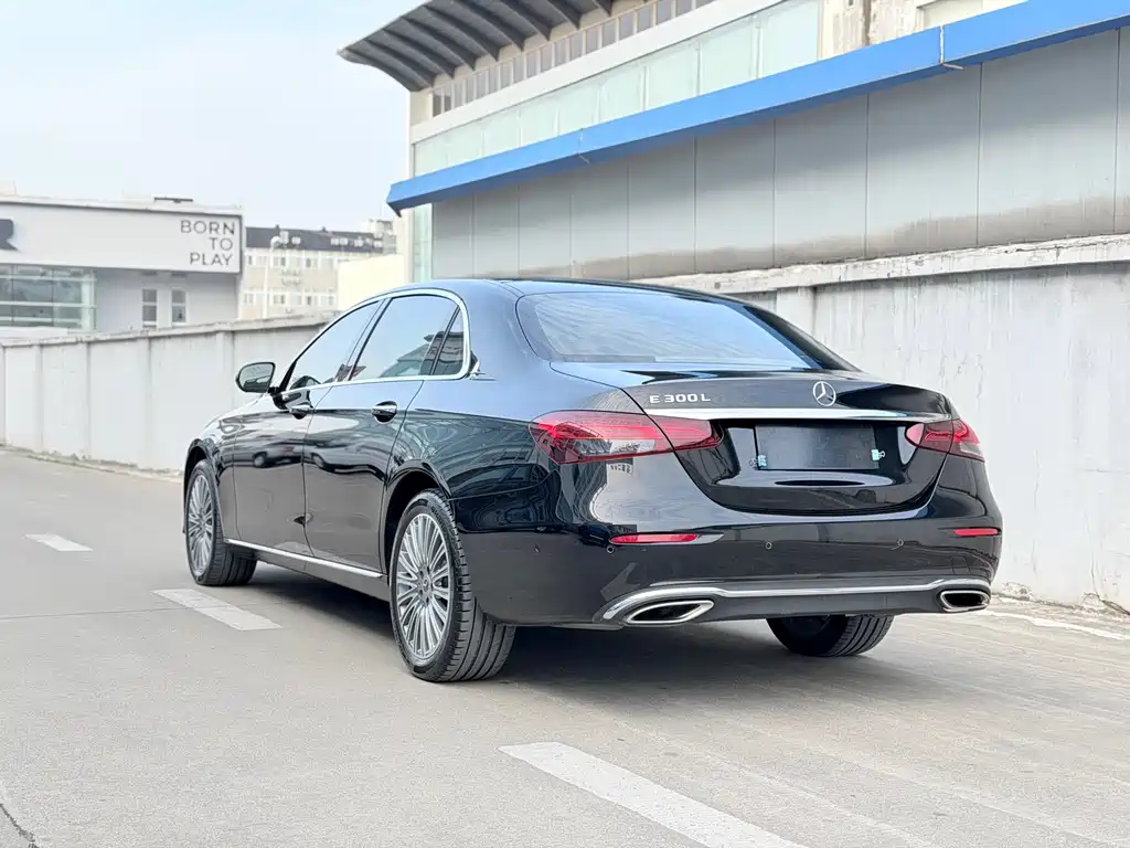 Mercedes-Benz E-Class 2022 Model Three E 300 L Fashion Model купить на сайте DeffCars