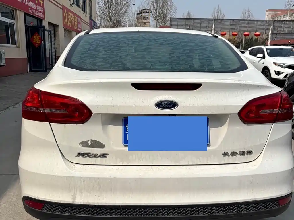 Focus 2017 Sedan 1.6L Automatic Comfort Smart Mobility Edition купить на сайте DeffCars
