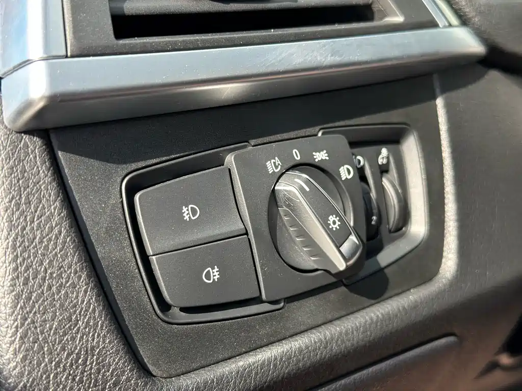 BMW 3 Series 2019 320Li Fashion Model купить на сайте DeffCars