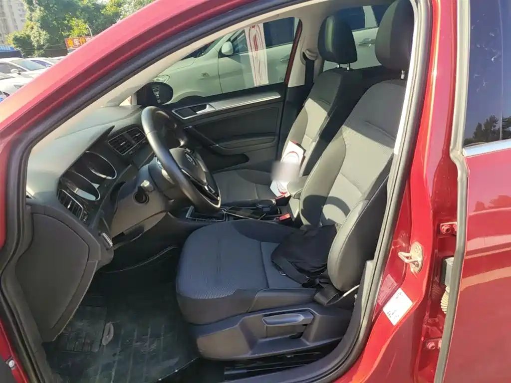 Golf 2018 230TSI automatic comfort type купить на сайте DeffCars