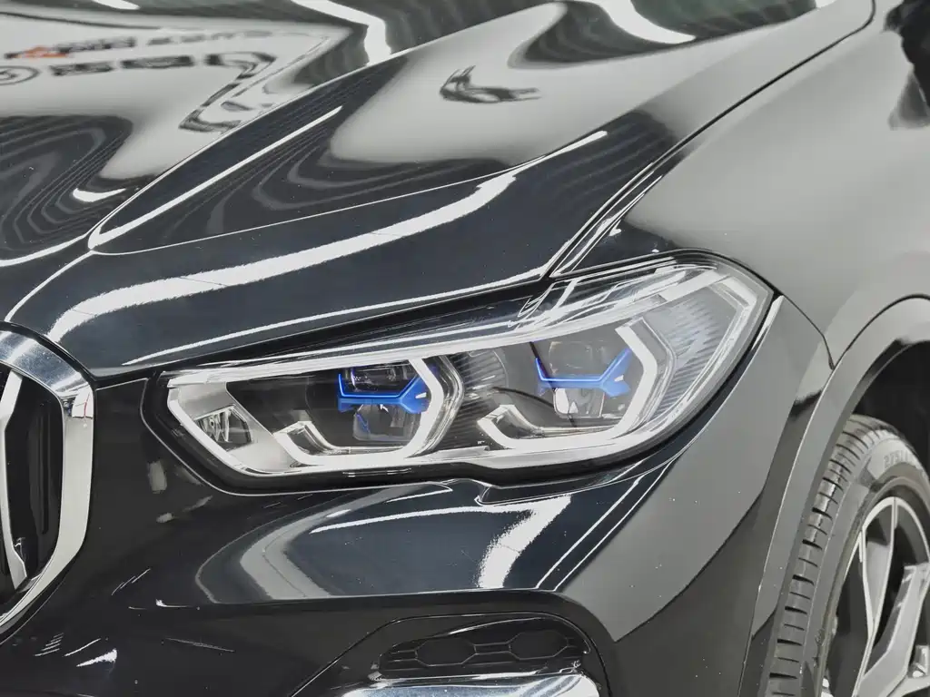 BMW X5 2022 xDrive 40Li M Sports Package купить на сайте DeffCars