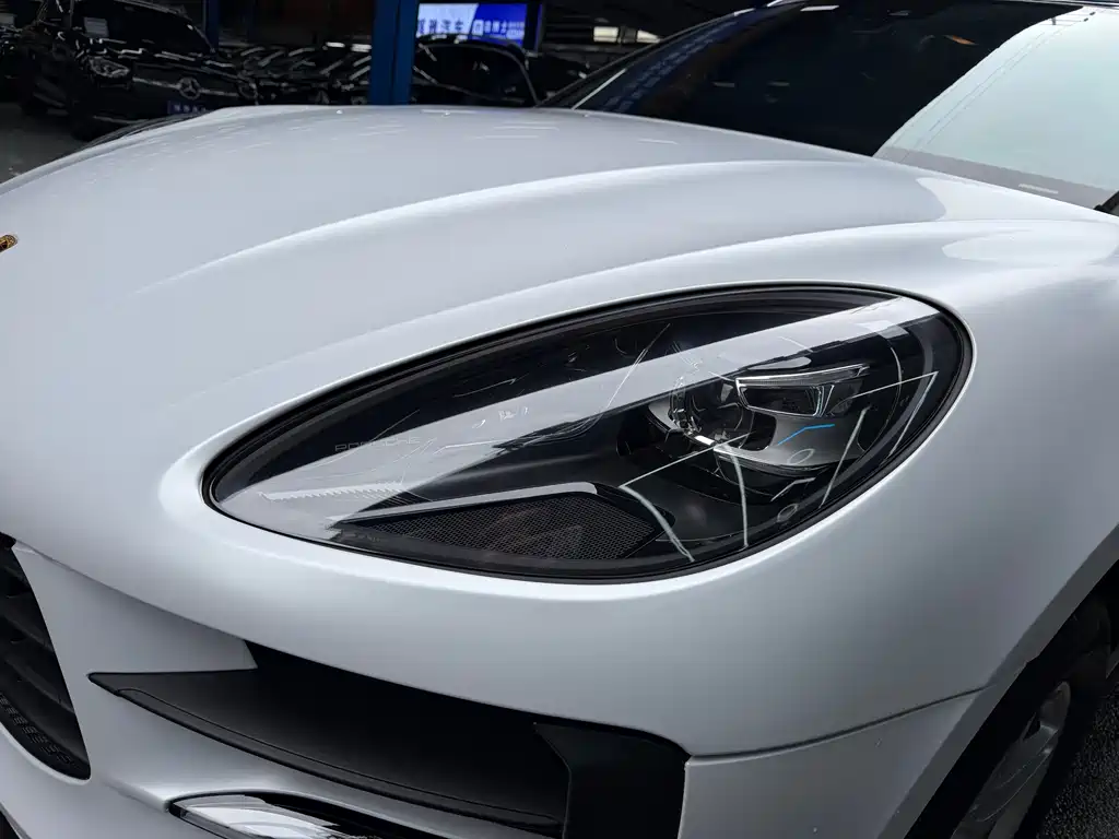 Macan 2022 Macan 2.0T купить на сайте DeffCars
