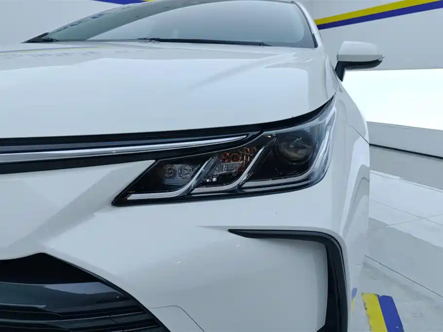 Corolla 2021 1.2T S-CVT Elite PLUS Edition купить на сайте DeffCars