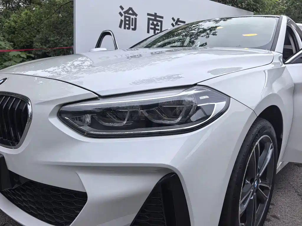 BMW 1 Series 2021 facelift 120i M sports version купить на сайте DeffCars