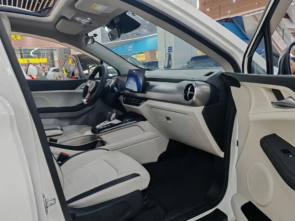 Yuan Pro 2021 model 401KM premium model купить на сайте DeffCars
