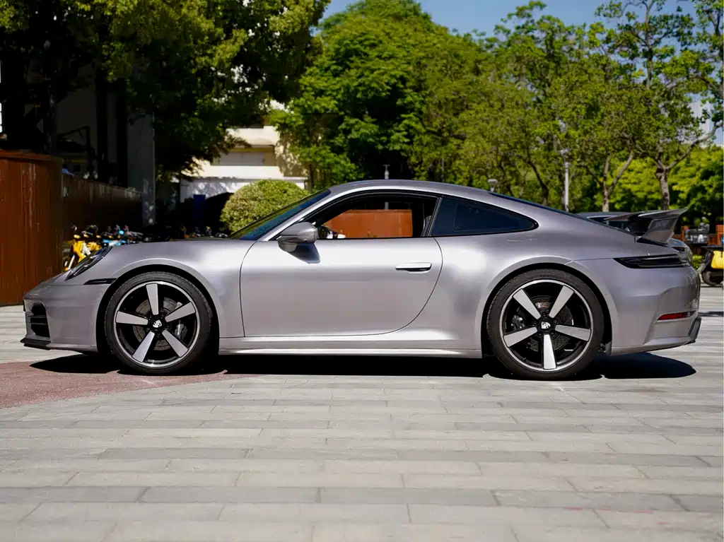 Porsche 911 2025 Carrera 3.0T купить на сайте DeffCars