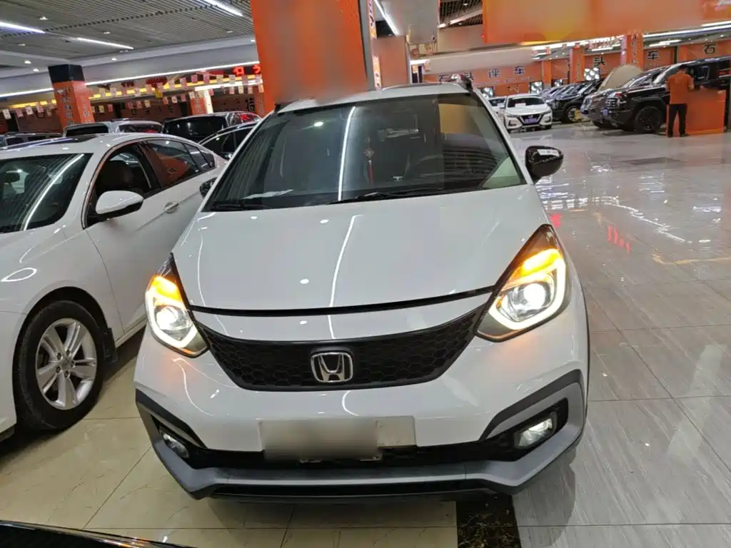 LIFE 2021 1.5L CVT CRO-S Fun Edition купить на сайте DeffCars