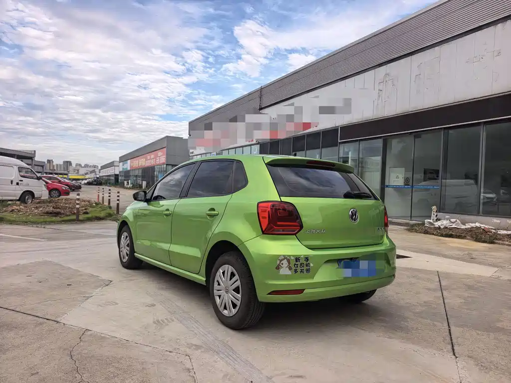 Polo 2016 1.4L Automatic Fashion Edition купить на сайте DeffCars