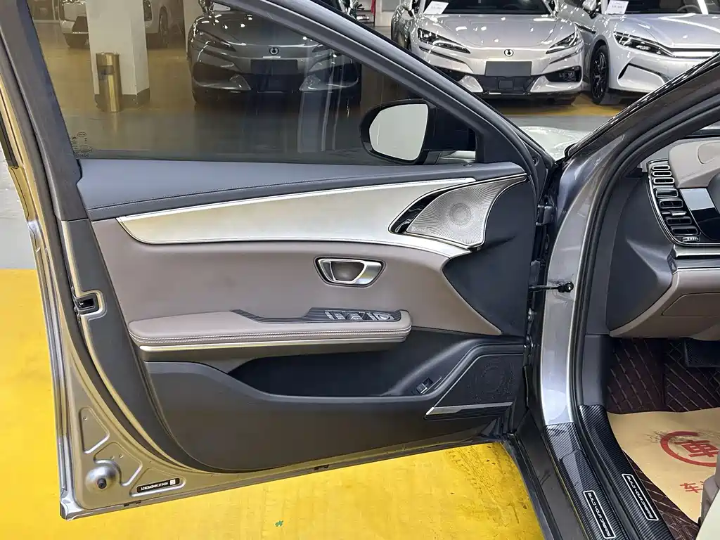 Han 2021 EV standard range version luxury model купить на сайте DeffCars