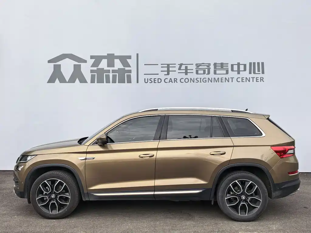 Kodiak 2019 facelift TSI330 7-seat two-wheel drive luxury premium version, National VI купить на сайте DeffCars