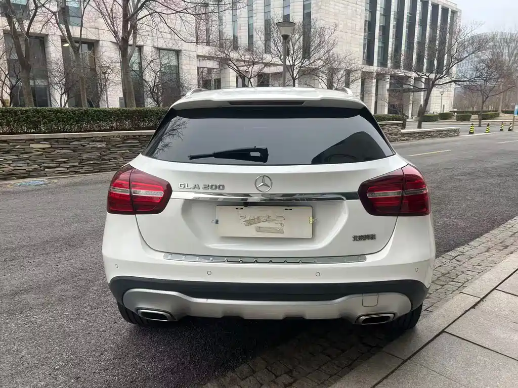 Mercedes-Benz GLA 2018 GLA 200 Dynamic купить на сайте DeffCars