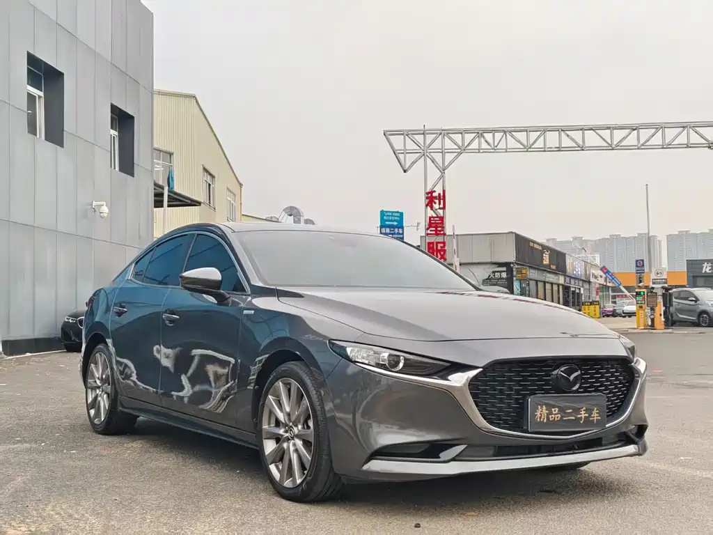 Mazda3 Angkesela 2020 2.0L Automatic Premium Edition купить на сайте DeffCars