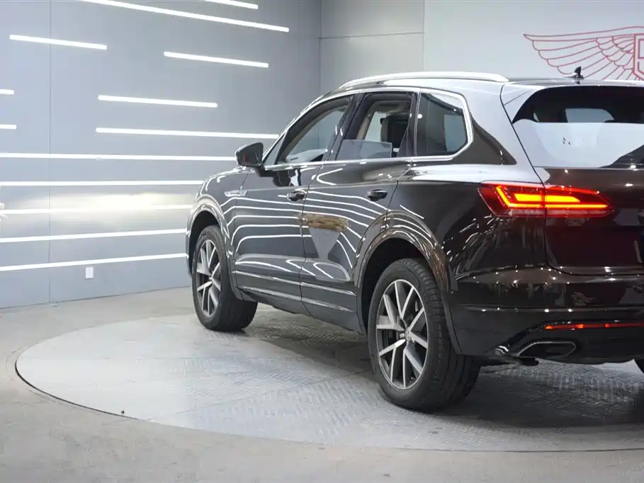 Touareg 2019 3.0TSI Ruifeng Edition National VI купить на сайте DeffCars