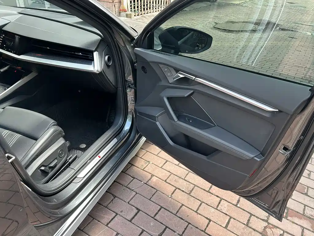 Audi A3 2023 Sportback 35 TFSI stylish and sporty купить на сайте DeffCars