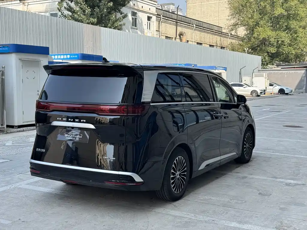 Denza D9 2022 DM-i 970 four-wheel drive flagship model купить на сайте DeffCars