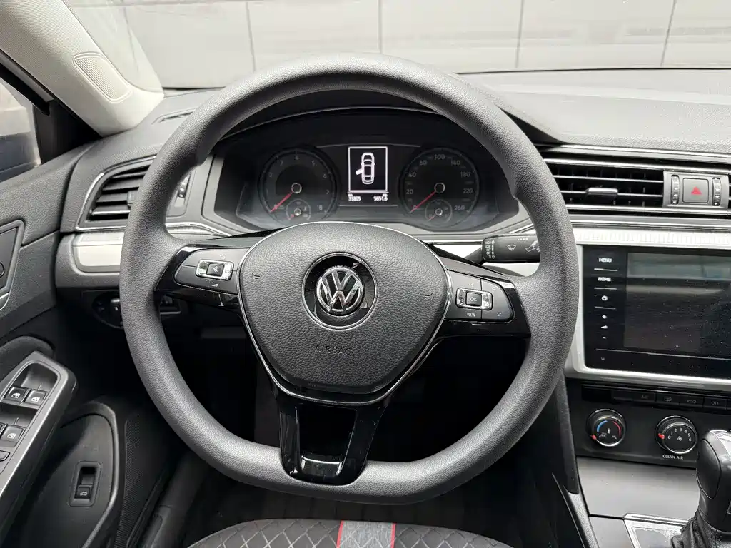 Lingdu 2021 230TSI DSG Fashion Edition купить на сайте DeffCars