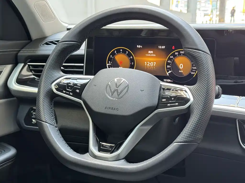 Lanxun 2024 380TSI four-wheel drive R-Line cruising model купить на сайте DeffCars