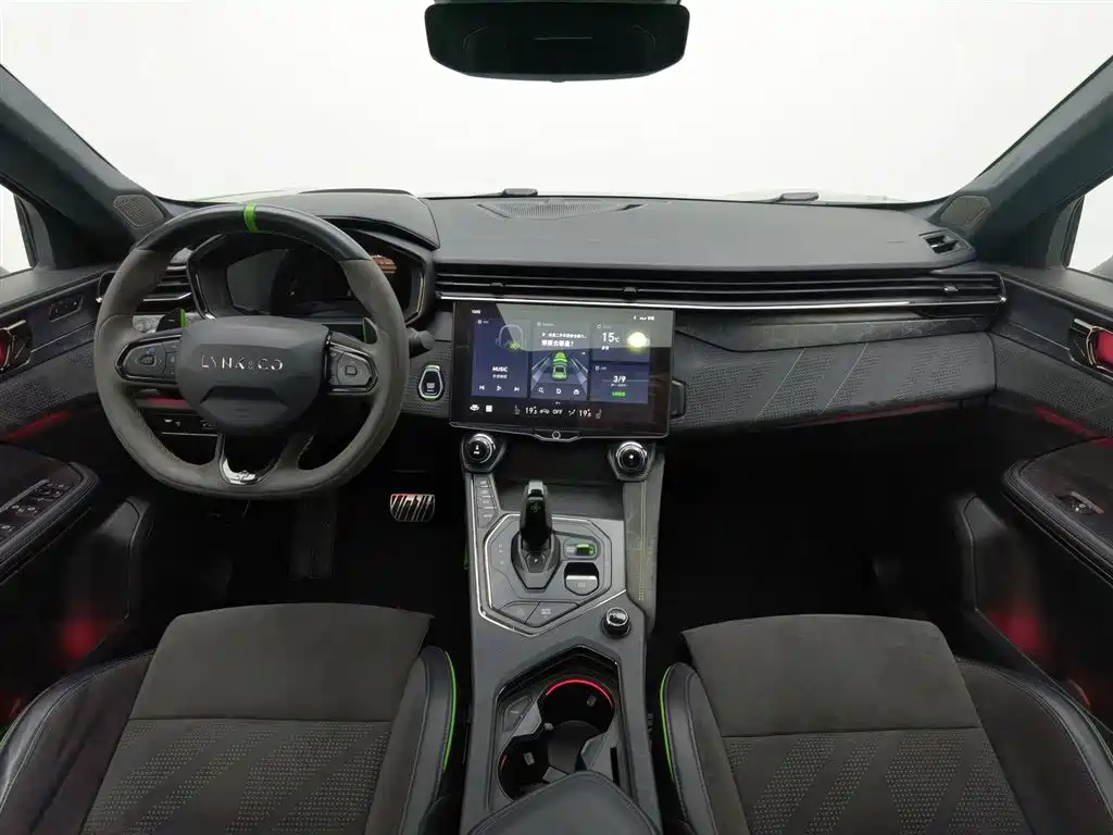 Lynk & Co 05 2022 05+ 2.0TD Automatic Discovery Edition купить на сайте DeffCars