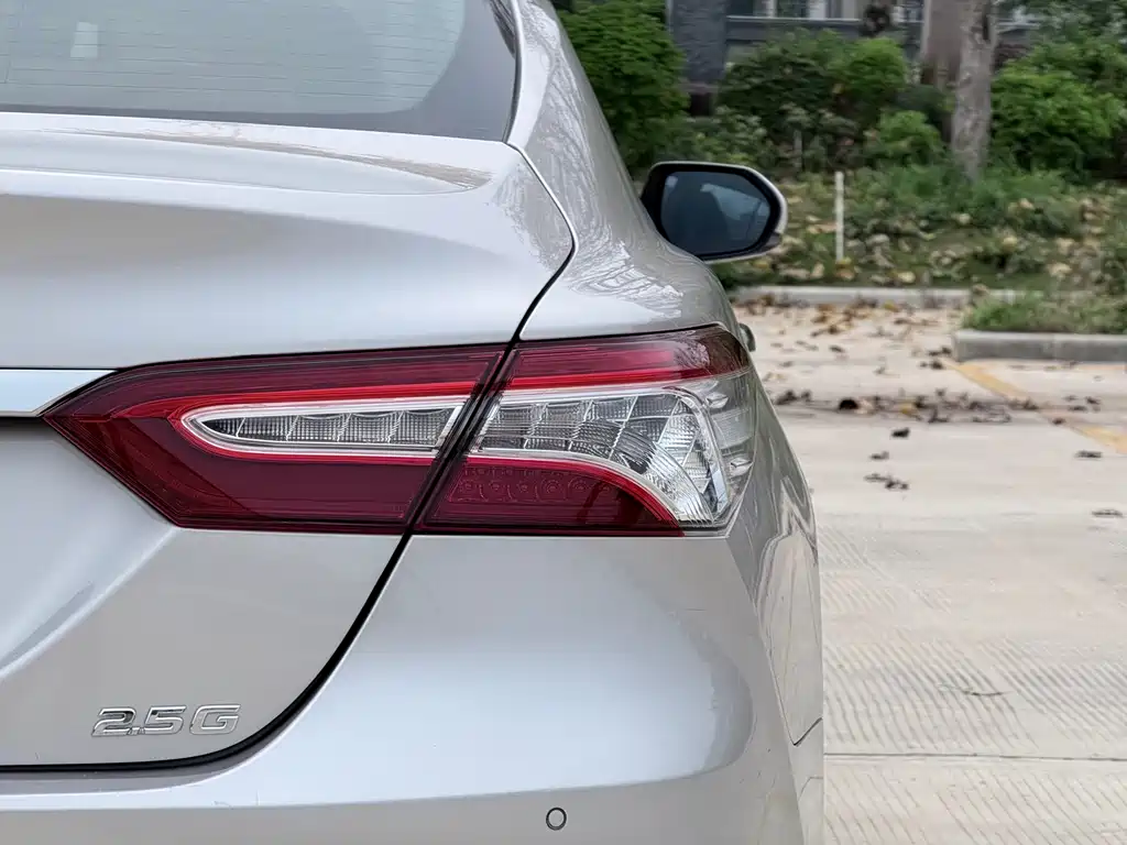 Camry 2019 facelift 2.5G Deluxe Edition купить на сайте DeffCars