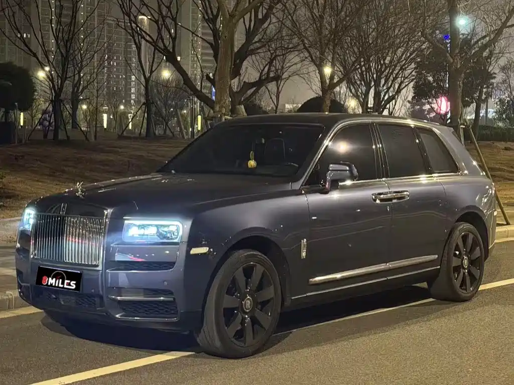 Cullinan 2018 five-seater version купить на сайте DeffCars