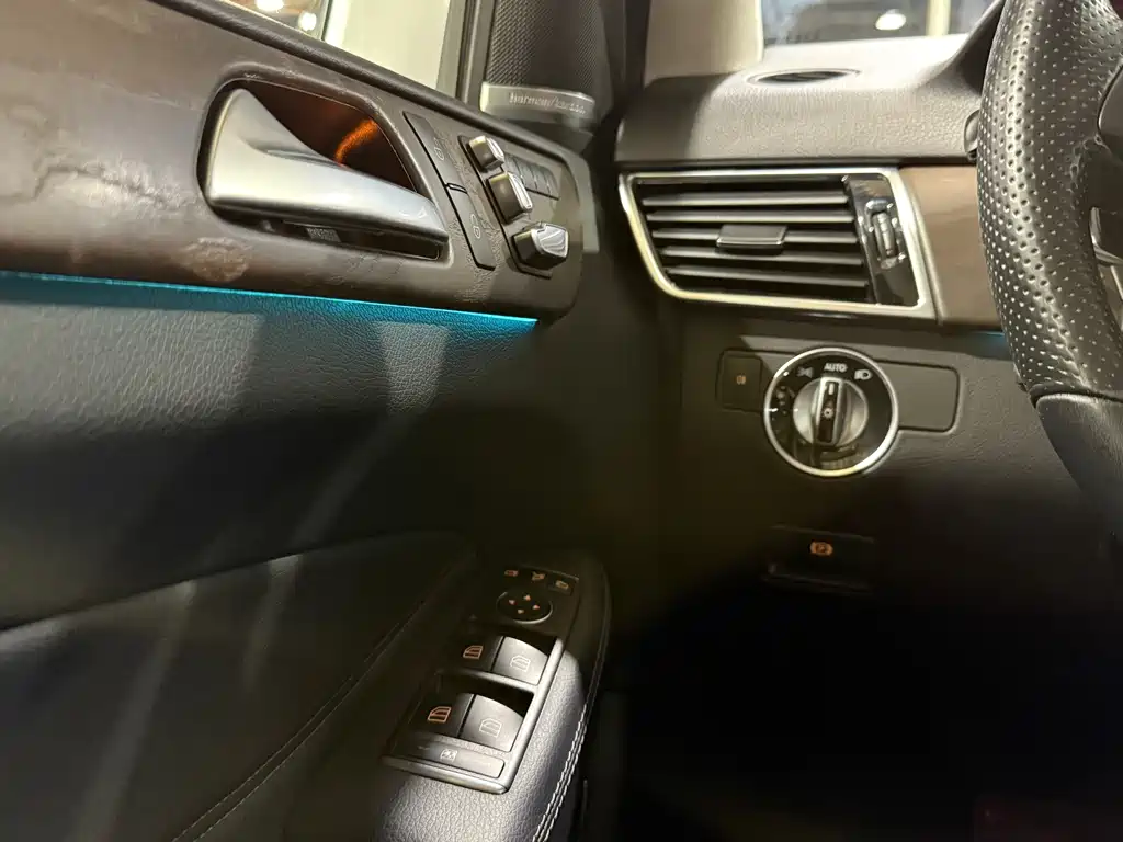 Mercedes-Benz GLE imported 2017 GLE 320 4MATIC luxury model купить на сайте DeffCars