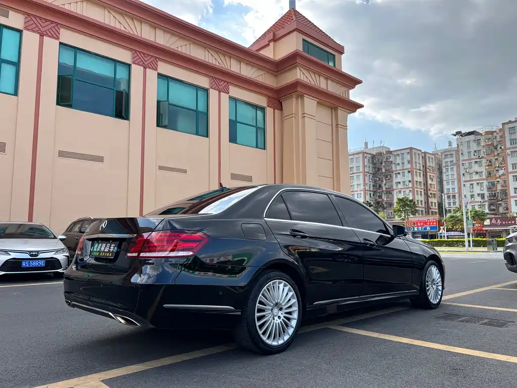 Mercedes-Benz E-Class 2015 E 260 L купить на сайте DeffCars