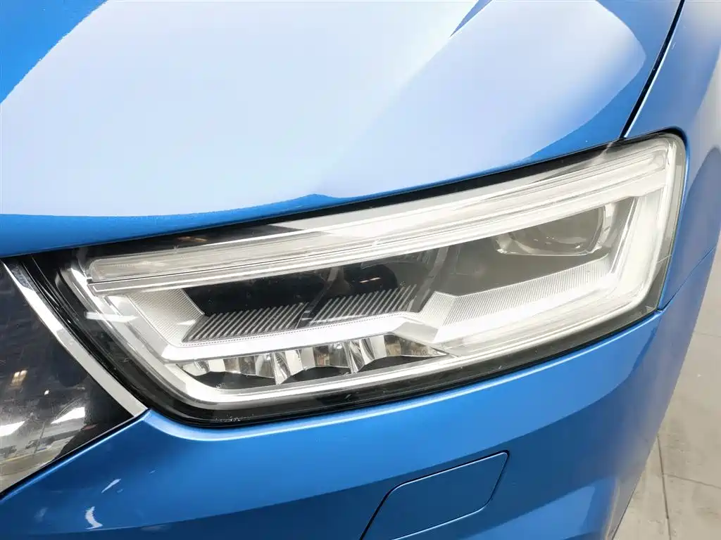 Audi Q3 2017 30 TFSI Style купить на сайте DeffCars