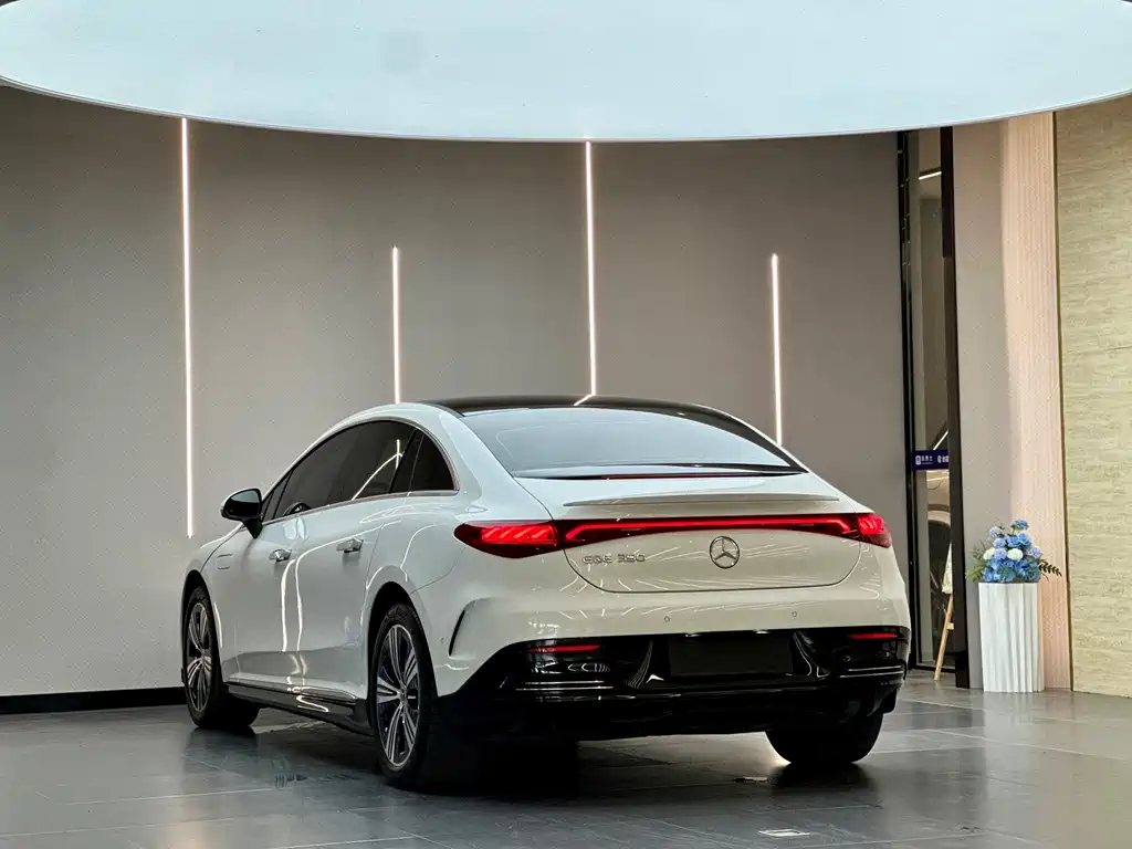 Mercedes-Benz EQE 2022 350 Pioneer Edition купить на сайте DeffCars