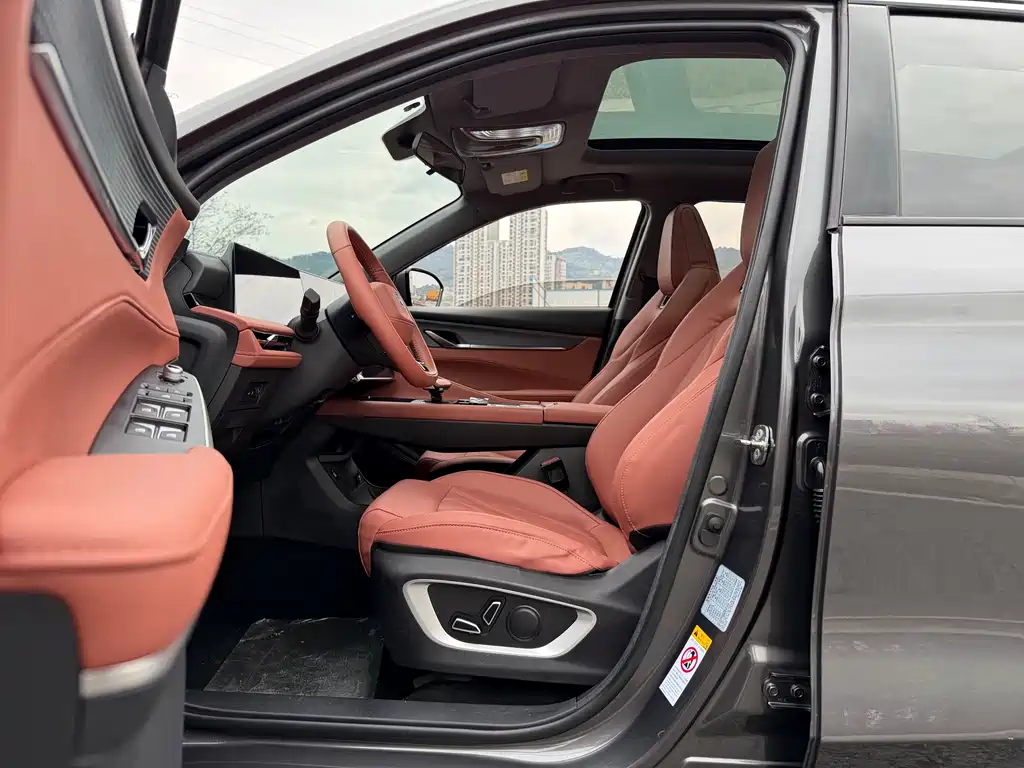 Changan CS75PLUS 2023 third generation 1.5T automatic premium model купить на сайте DeffCars