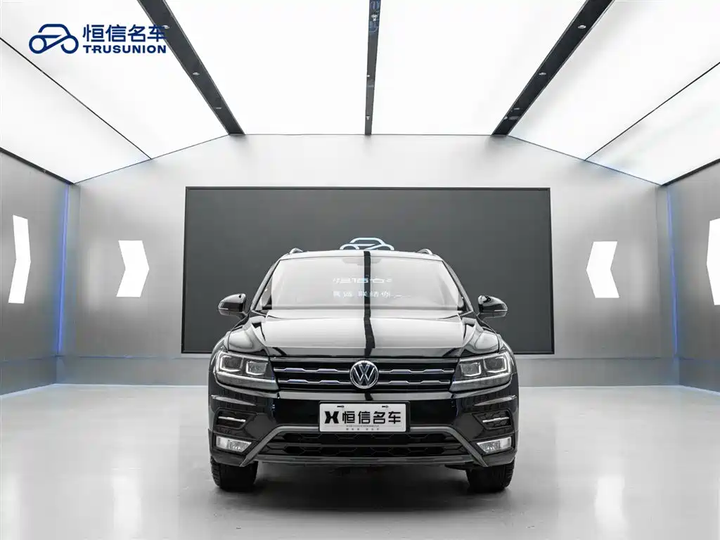 Tiguan L 2019 330TSI automatic two-wheel drive panoramic comfort version National VI купить на сайте DeffCars