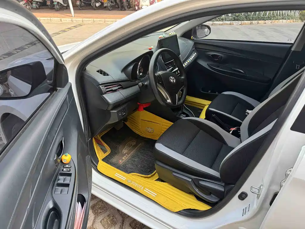 YARiS L Zhixuan 2021 1.5L CVT leading version купить на сайте DeffCars