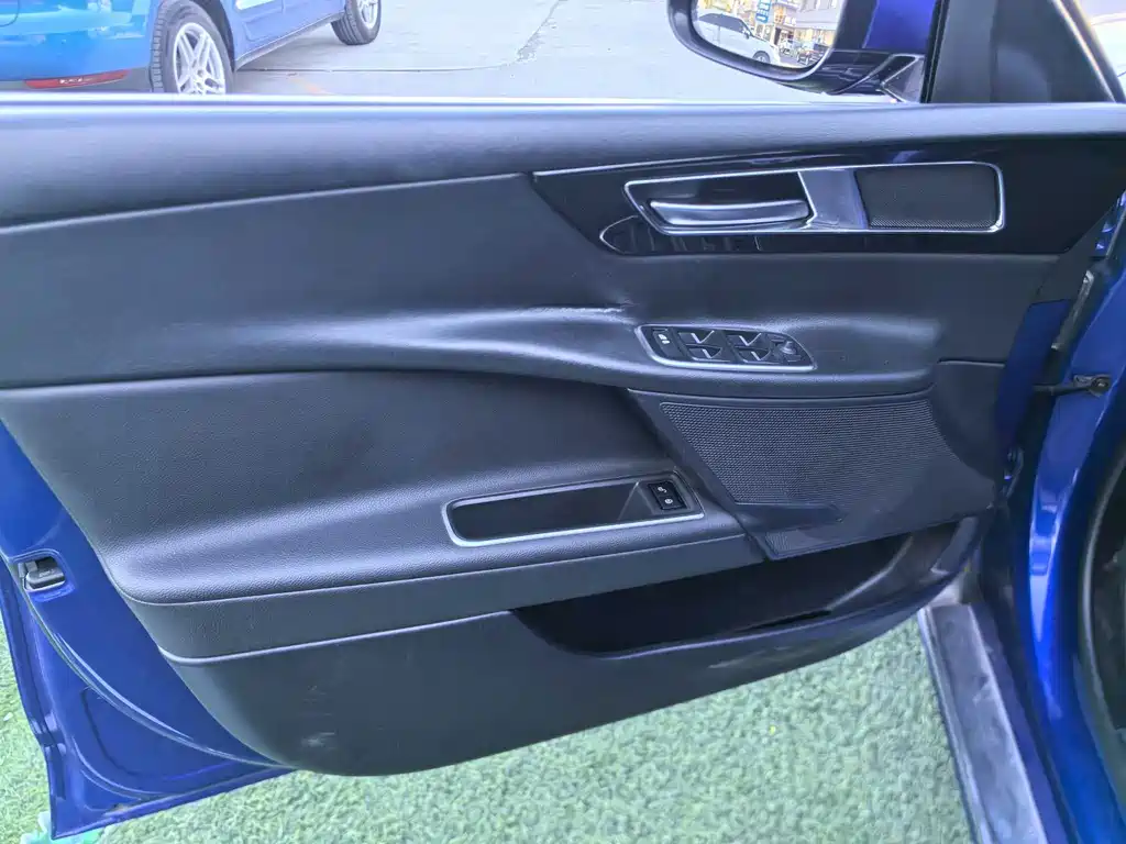 Jaguar XEL 2019 2.0T 200PS Elite Edition купить на сайте DeffCars