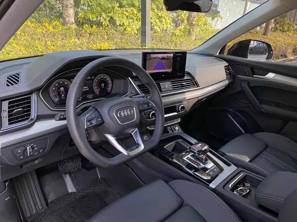 Audi Q5L 2022 40T fashionable and dynamic model купить на сайте DeffCars