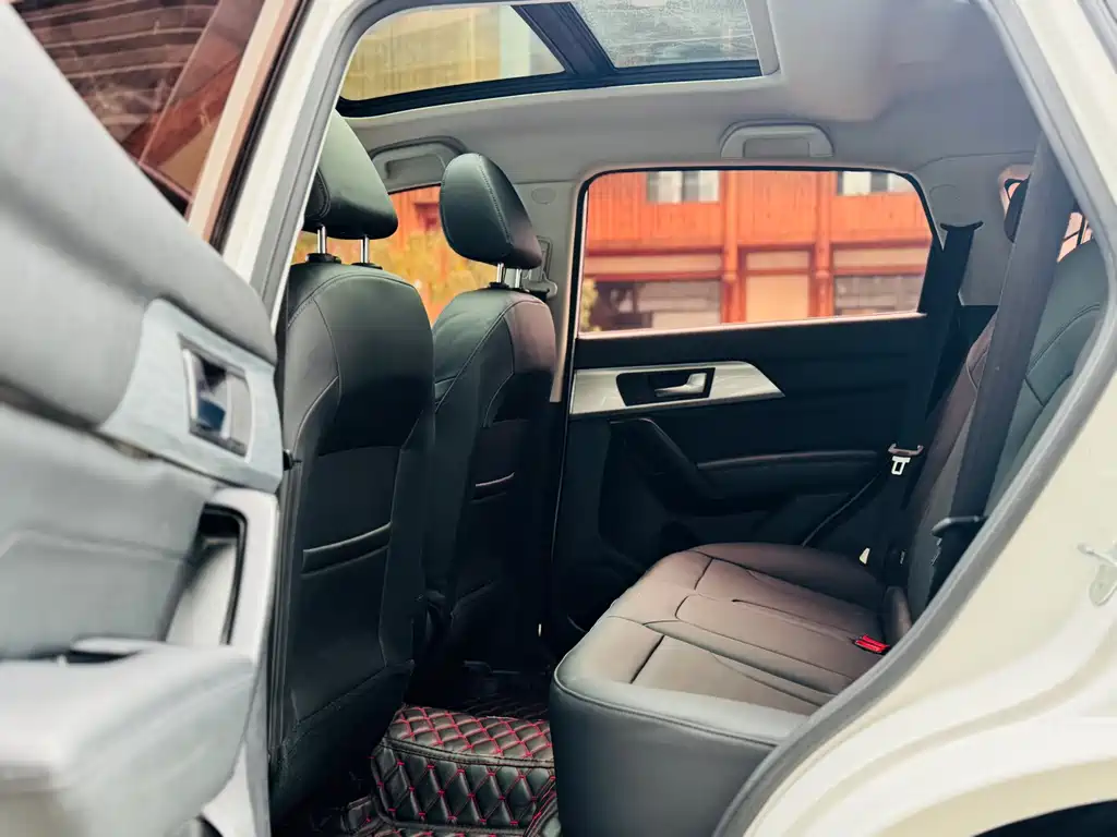 Haval H2 2018 Creative Edition Blue Label 1.5T dual-clutch two-wheel drive fashion model купить на сайте DeffCars