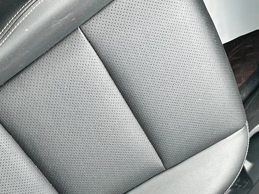 YARiS L Zhixuan 2022 1.5L CVT leading PLUS version купить на сайте DeffCars