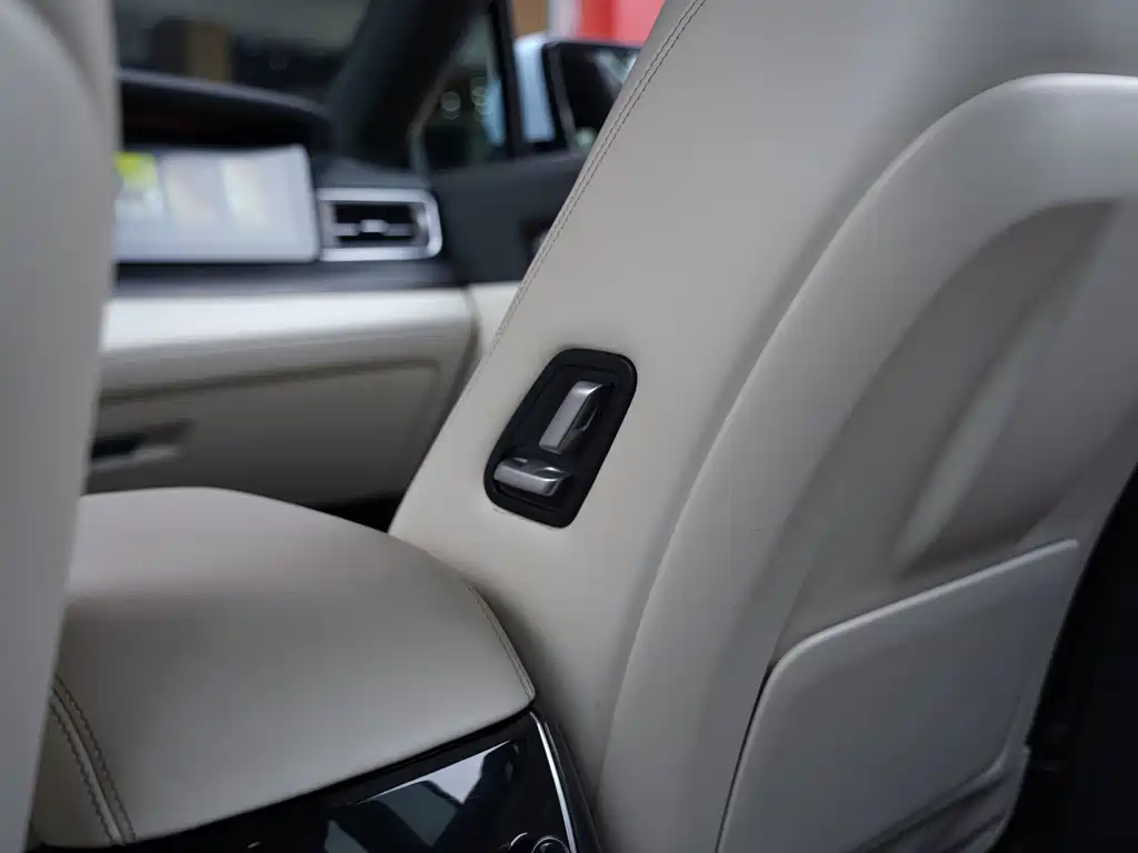 Ideal ONE 2020 extended range 6-seater version купить на сайте DeffCars