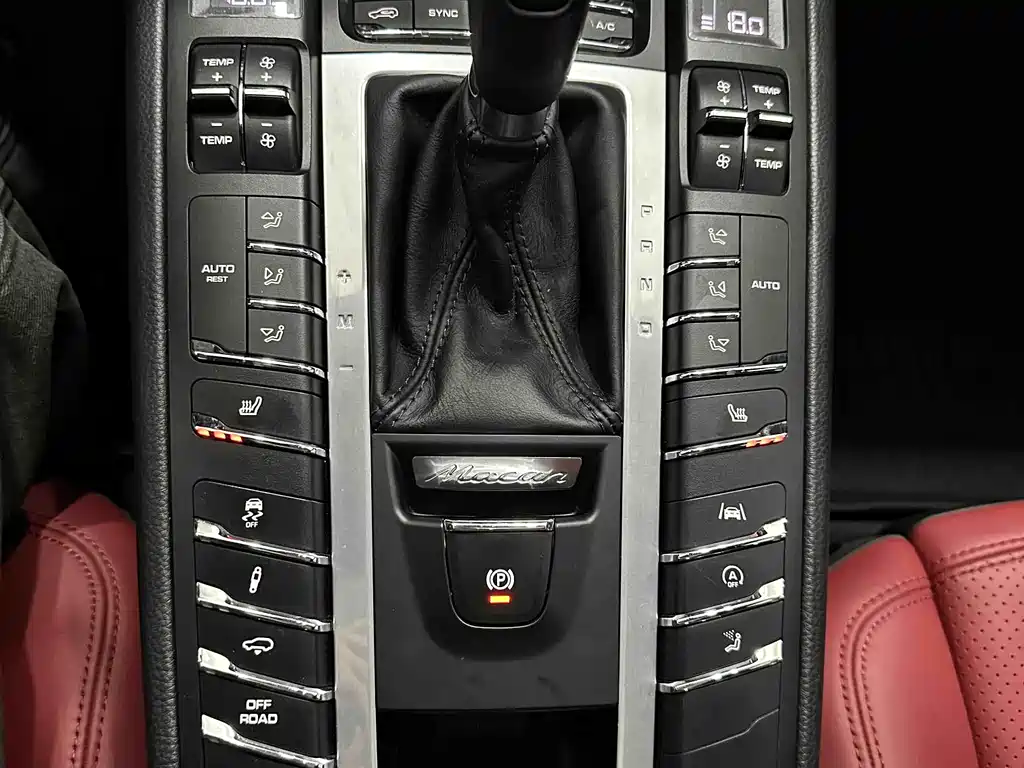 Macan 2020 Macan S 3.0T купить на сайте DeffCars