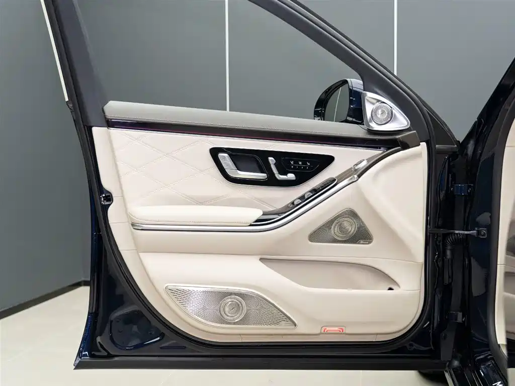 Maybach S-Class 2022 S 680 4MATIC купить на сайте DeffCars