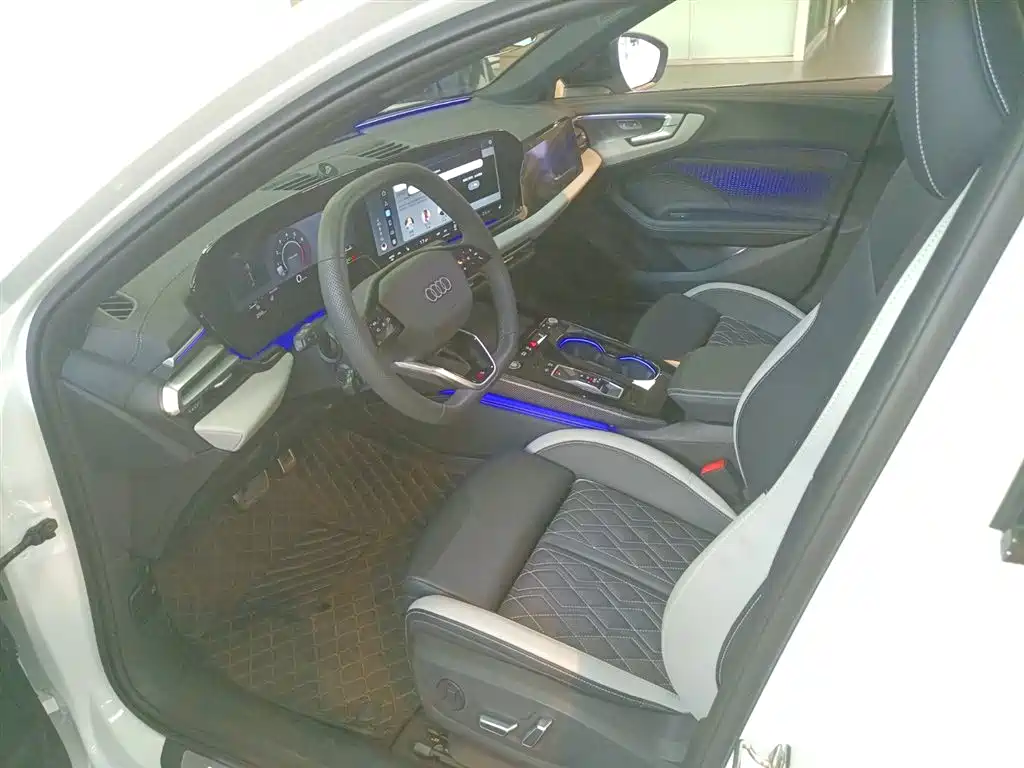 Audi A5L 2026 2.0T sports version quattro купить на сайте DeffCars
