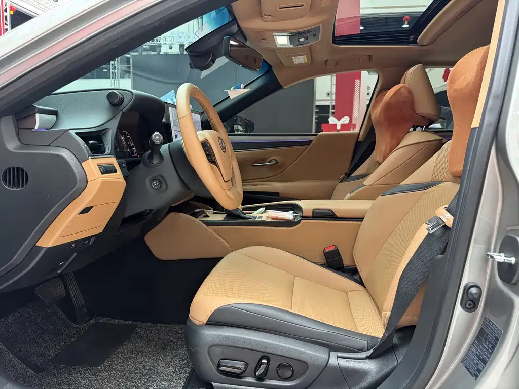 Lexus ES 2025 200 Premium Edition купить на сайте DeffCars