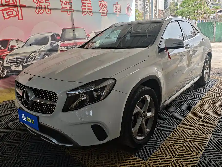 Mercedes-Benz GLA 2018 GLA 200 Dynamic купить на сайте DeffCars