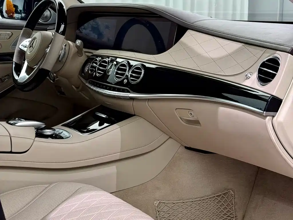 MAYBACH S-Class 2018款 S 680 купить на сайте DeffCars