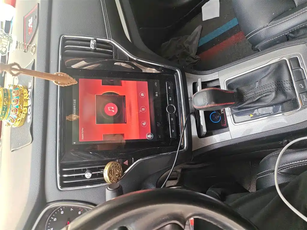 Roewe RX5 2019 20T two-wheel drive automatic 4G interconnected platinum version купить на сайте DeffCars