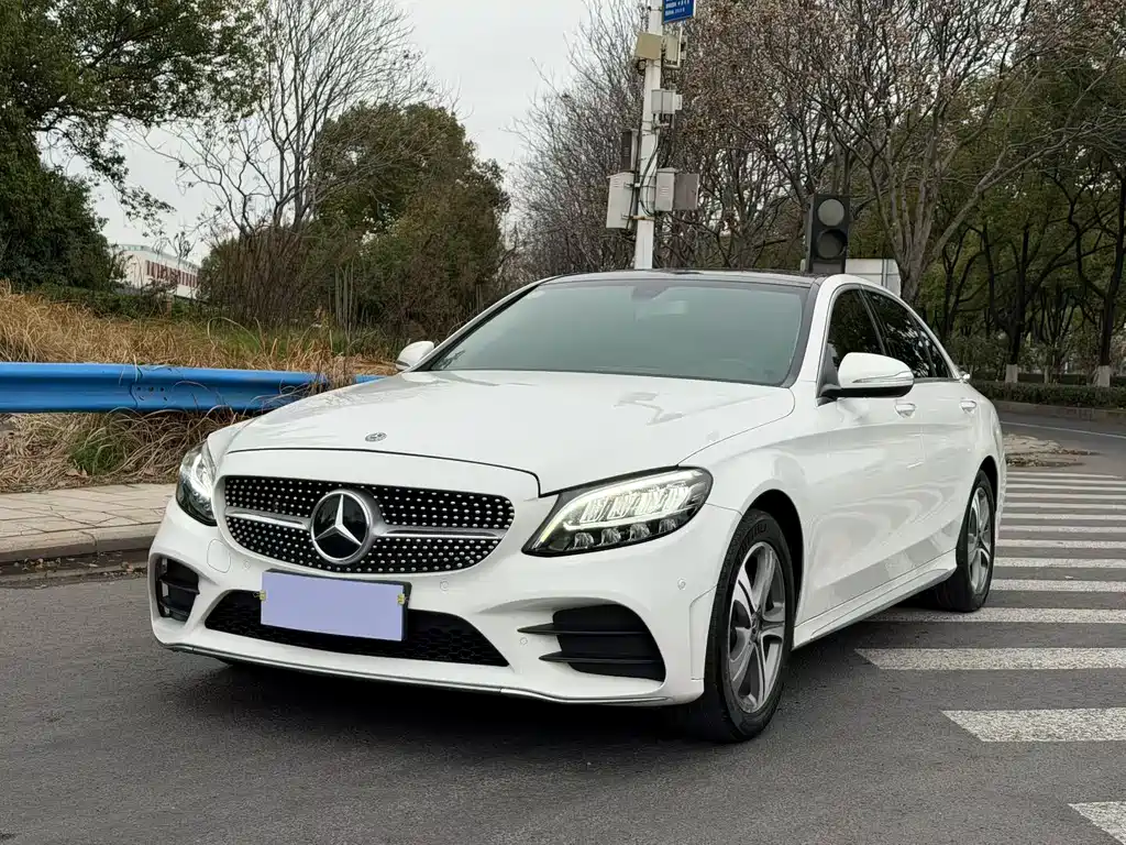 Mercedes-Benz C-Class 2019 C 260 L Sports Edition купить на сайте DeffCars