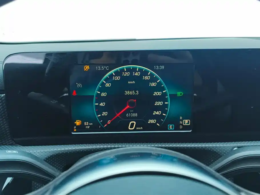 Mercedes-Benz A-Class 2019 A 180 L Sports Sedan купить на сайте DeffCars