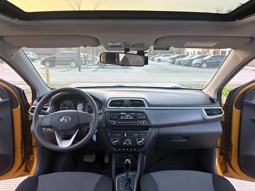 Rena 2017 1.4L Automatic Jump Enjoy Edition National V купить на сайте DeffCars